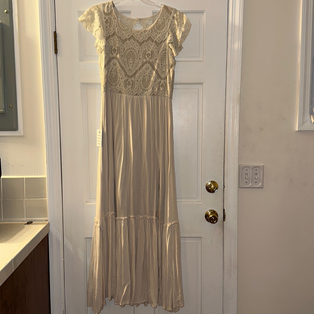 Lace Maxi Macienne Dress Joyfolie